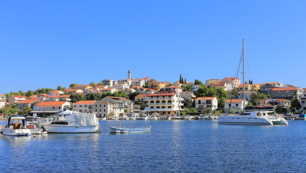 Apartments With A Parking Space Seget Vranjica, Trogir - 8507 מראה חיצוני תמונה
